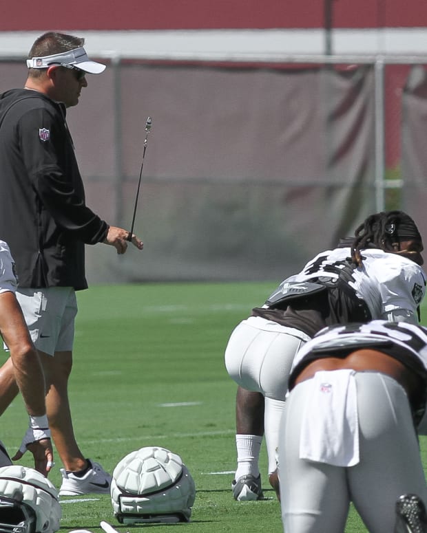 Josh McDaniels (6)